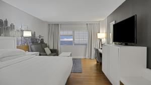 922 I Beautiful King Hotel Room