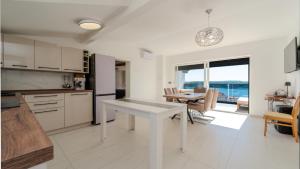 Sea view Villa Summer 1 by Villas Guide