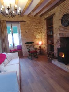 Gite Le Berry, Riverside property in Belabre