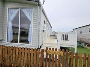 205 Holiday Resort Unity 6 berth No Pets Passes Optional