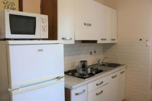 Spacious apartment near the beach