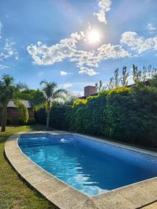 Casa Quinta con cancha de Padel en Colastine, SFe