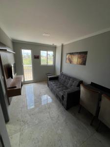 FLAT BEM LOCALIZADO COM PISCINa