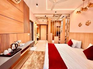 Vrindavan serenity hotel & suites