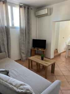 Appartement T2 dans villa avec accès piscine à Fréjus