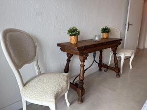 Pambnb Beachfront 1BR Playa Chica