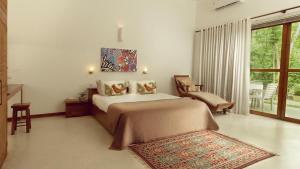 Glasshouse Victoria - next to award winning golf course