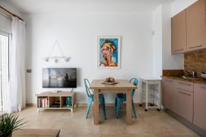 Apartamento a pie de playa, climatizado y parking