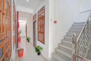 Staylo master Inn Near Max Hospital