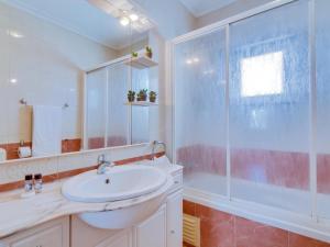 Colina Beach Holidays, 2 bdr Apartment Quarteira