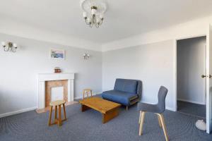 A spacious 2-bed flat in Brighton by the sea!