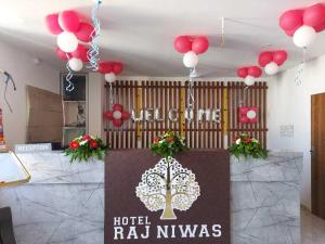 POP 84191G Hotel Rajniwas