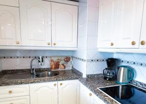 Skol 727 Lovely 2 Bedroom Duplex in Marbella Center