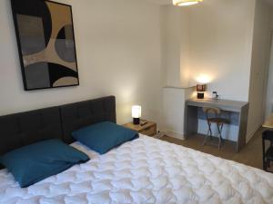 Studio avec lit queensize