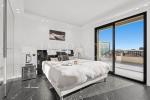 REF 2027 - Cannes Centre - Apartment for Rent