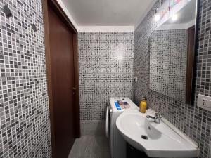 Mole Antonelliana - Giardini Reali - Centro - C1