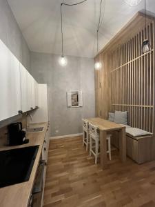 The new brickhouse apartment