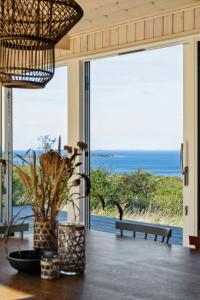 Modern Home With Sea View In Nordic Style