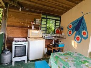 Refúgio de Casal na Floresta Suíte e Piscina Natural