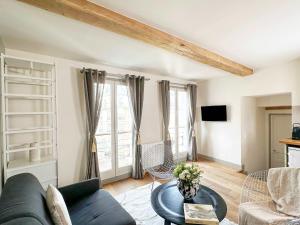 Charming property - Notre Dame Cathedral