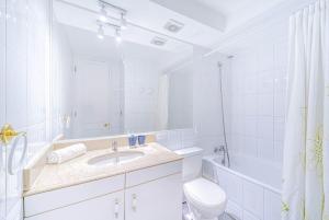 Urban Life Colon - 2D Pool & Wifi