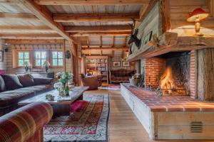 Le Chalet lHarmonie - Pierres dHistoire