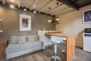 San Lorenzo Mezzanine