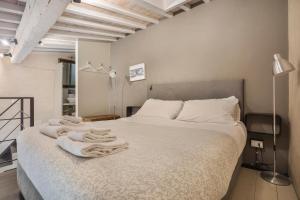 San Lorenzo Mezzanine