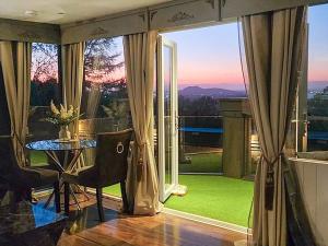 Forth Lodge - Uk51051