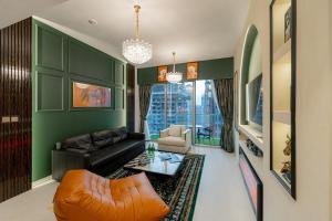 Polo Bar DXB a High Floor 1BDR in Downtown Dubai