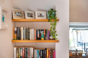 Holiday Villa with stunning views near beach.