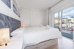 Gaviota Central Living Casasol