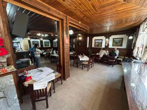 Ski-in Flat Next to Ski Road at Mountain View