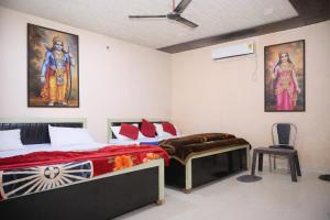 LAXMI PAYING GUEST HOUSE