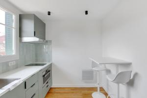 Large air-conditioned 2BR duplex - Close to Paris