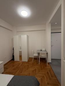 Core Stay Marousi Fully Renovated Studio