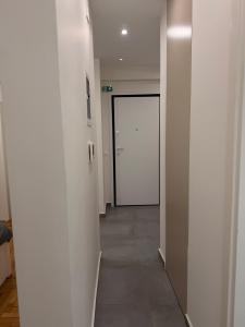 Core Stay Marousi Fully Renovated Studio