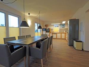 Holiday Home Ferienvilla in Hohenkirchen mit Privatem Pool Birdieweg 11a by Interhome