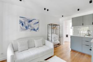 Comfort in Saint-Ouen Air-conditioned apartment
