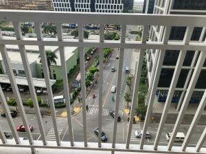 Shore Recidences Mall Of Asia Aguilar