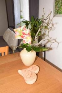 Apartment Appartement in Beuren mit Terrasse und Grill by Interhome