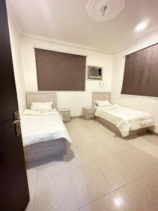 شقة بغرفتين