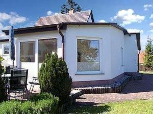 Holiday Home Modern ausgestattetes Ferienhaus mit Terrasse by Interhome