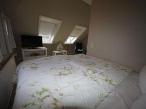 Apartment Nette Wohnung in Westerland by Interhome