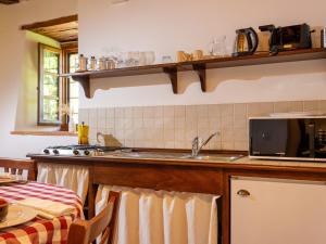 Apartment Apartment Lavanda 1 mit Veranda by Interhome