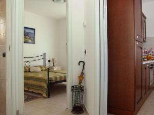 Apartment CasaKatty Zwei-Zimmer-Wohnung mit Balkon mit Seeblick by Interhome