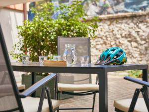 Apartment Luxus-Apartment mit Balkonen BV3 by Interhome