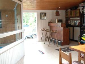 Holiday Home mit Indoorpool- Garten und Partyraum by Interhome