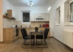 NMG APARTMAN - Megyeri tér 1A