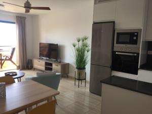 Apartment Strandnahe Ferienwohnung in Morro Jable mit Garten by Interhome